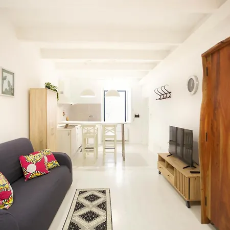 Apartment Maio
